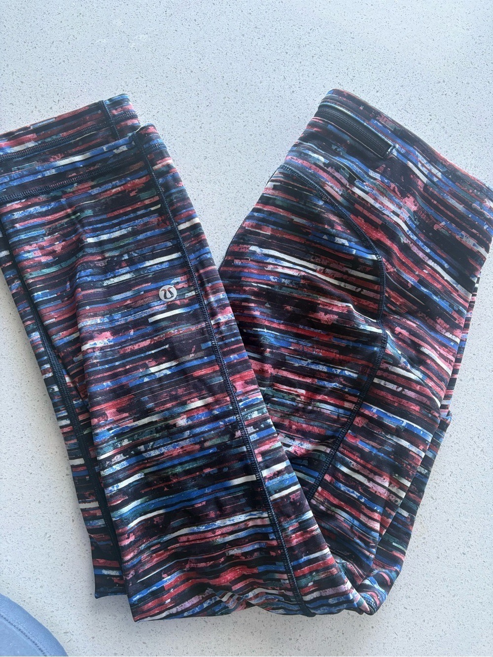Lululemon Speed Up Crop 21" capri pants